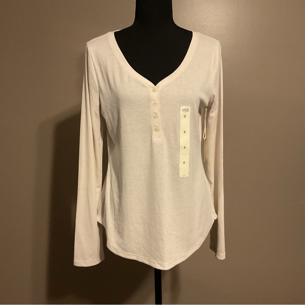 a.n.a Long-Sleeve Ribbed Henley Top in Cream